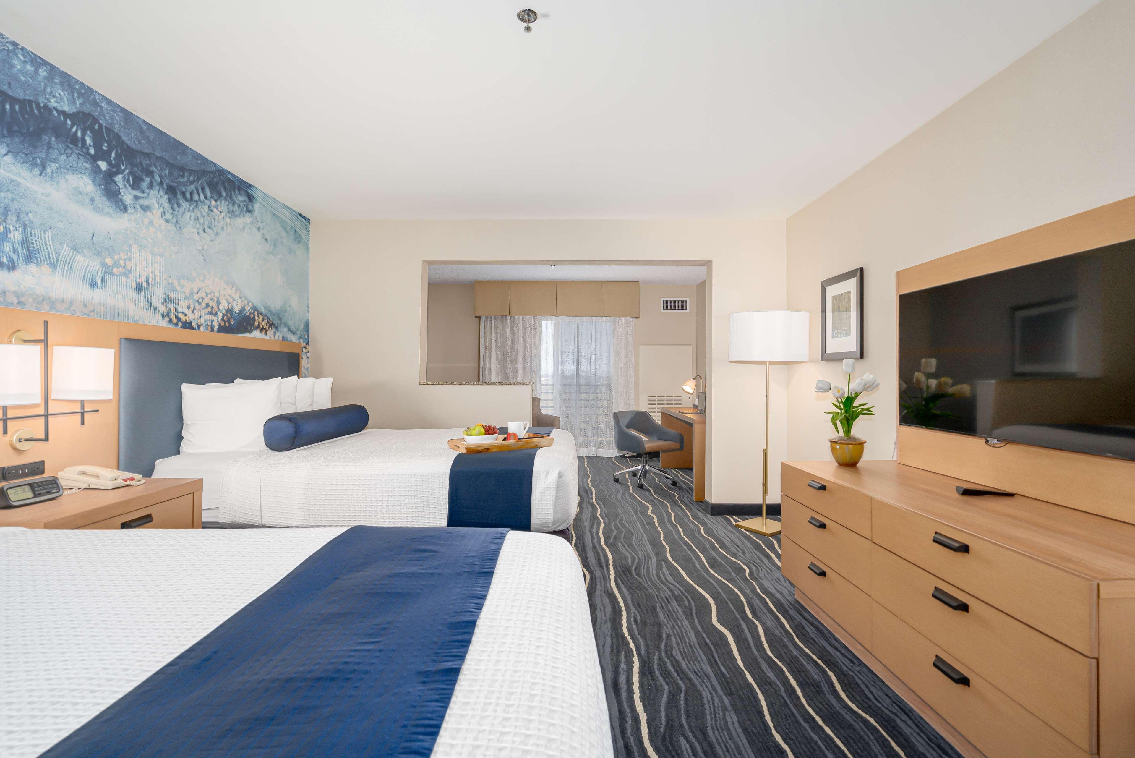 Best Western Plus Marina Gateway Hotel National City Luaran gambar