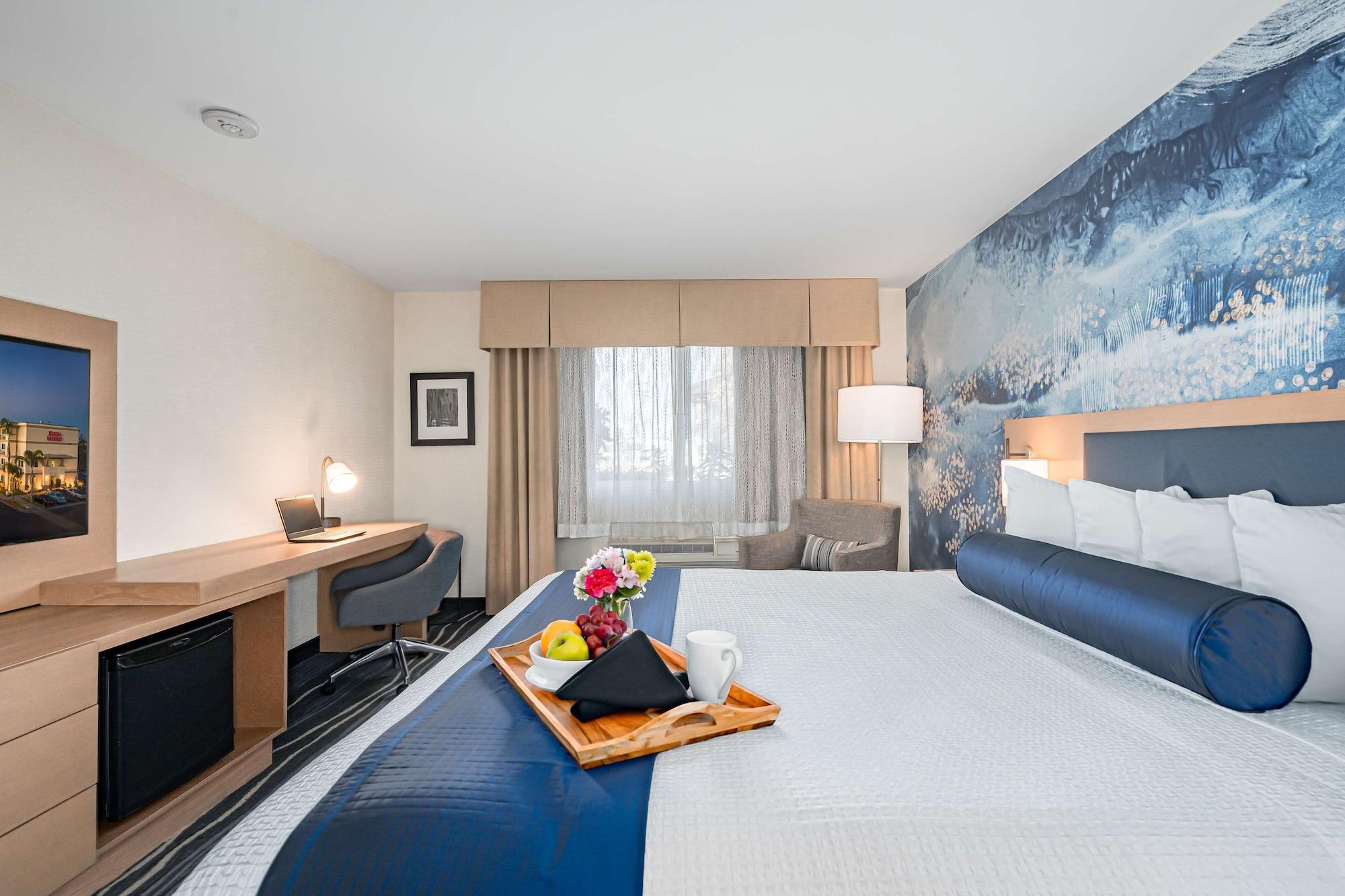 Best Western Plus Marina Gateway Hotel National City Luaran gambar